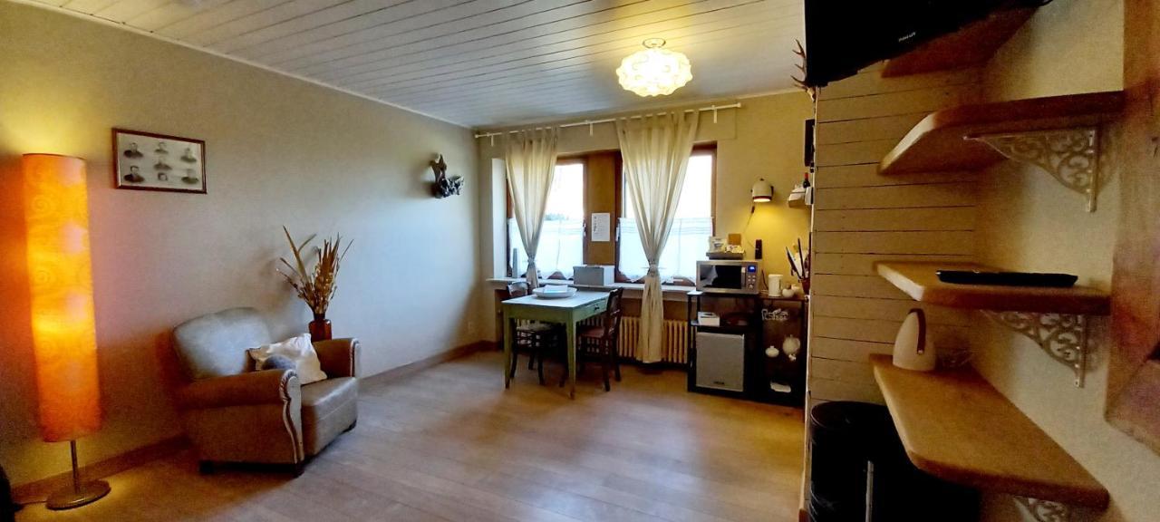 La Gastocambro Bed and Breakfast Bütgenbach Eksteriør billede